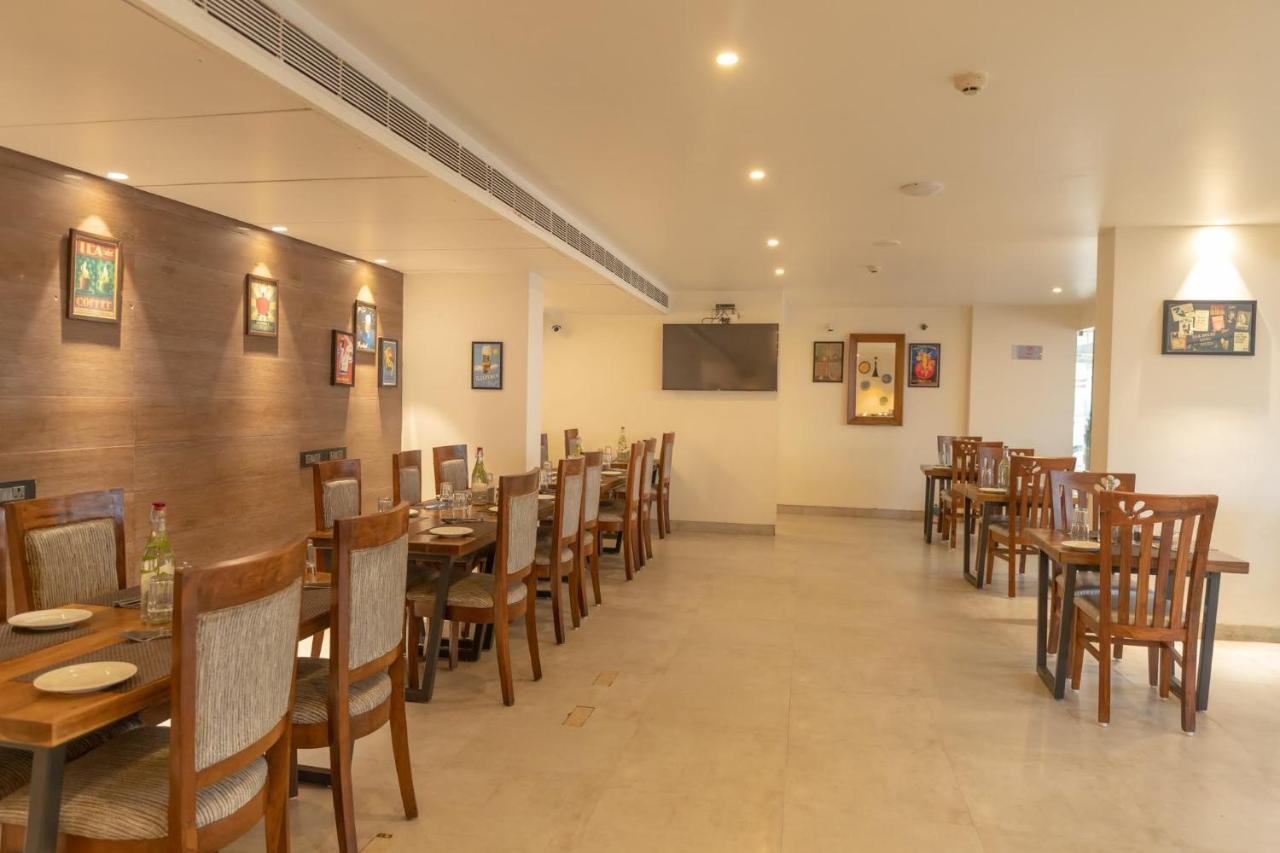 Hotel Citrus Prime Candolm, Goa Candolim Exterior photo