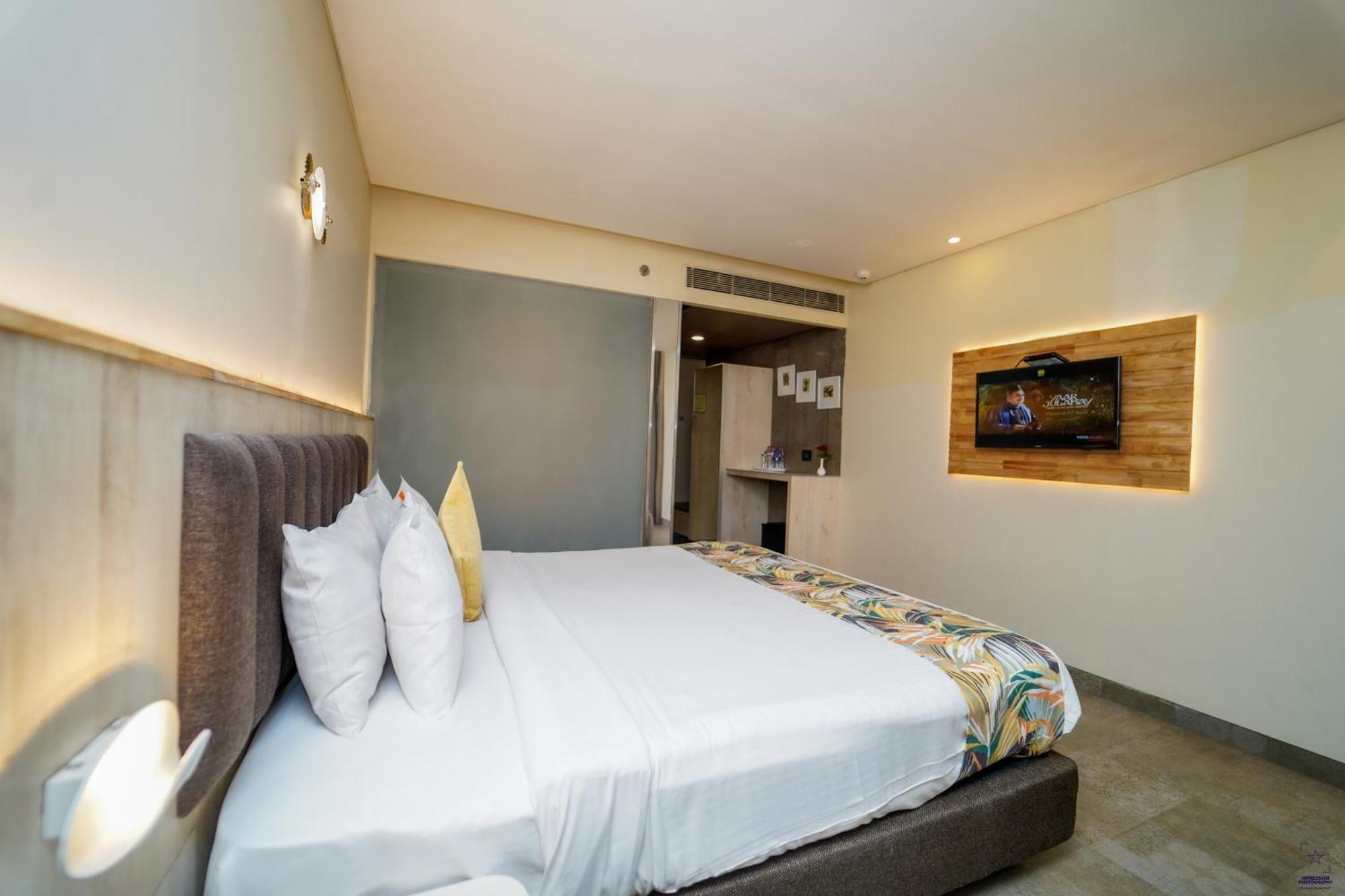 Hotel Citrus Prime Candolm, Goa Candolim Exterior photo